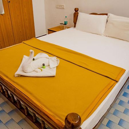 Maison Blanche Near Rock Beach Hotel Puducherry Eksteriør billede
